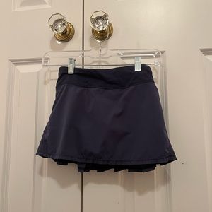 Navy Ivivva skirt size 10 Girls.
